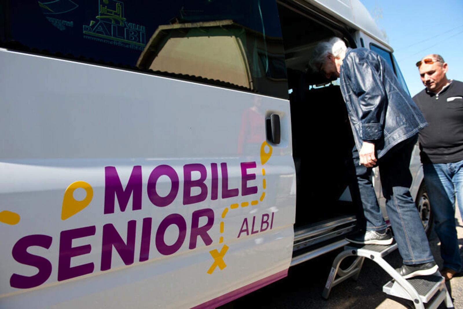 Mobile senior