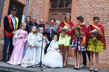 Ce soir, la reine du Carnaval d'Albi a reçu les clés de la Ville! Rdv demain dans les rues d’Albi pour le 1er défilé, sous le soleil...