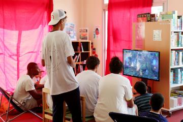 Concours jeux vidéo organisé à la médiathèque de Cantepau par le service jeunesse
