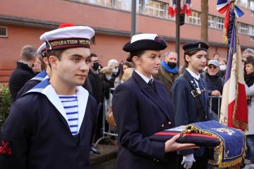Remise de fanion à la Préparation Militaire Marine «La Perouse»