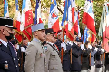 Remise de fanion à la Préparation Militaire Marine «La Perouse»