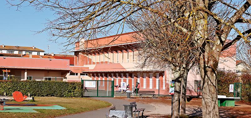 Important chantier de rénovation thermique à l'école Édouard Herriot à Lapanouse.